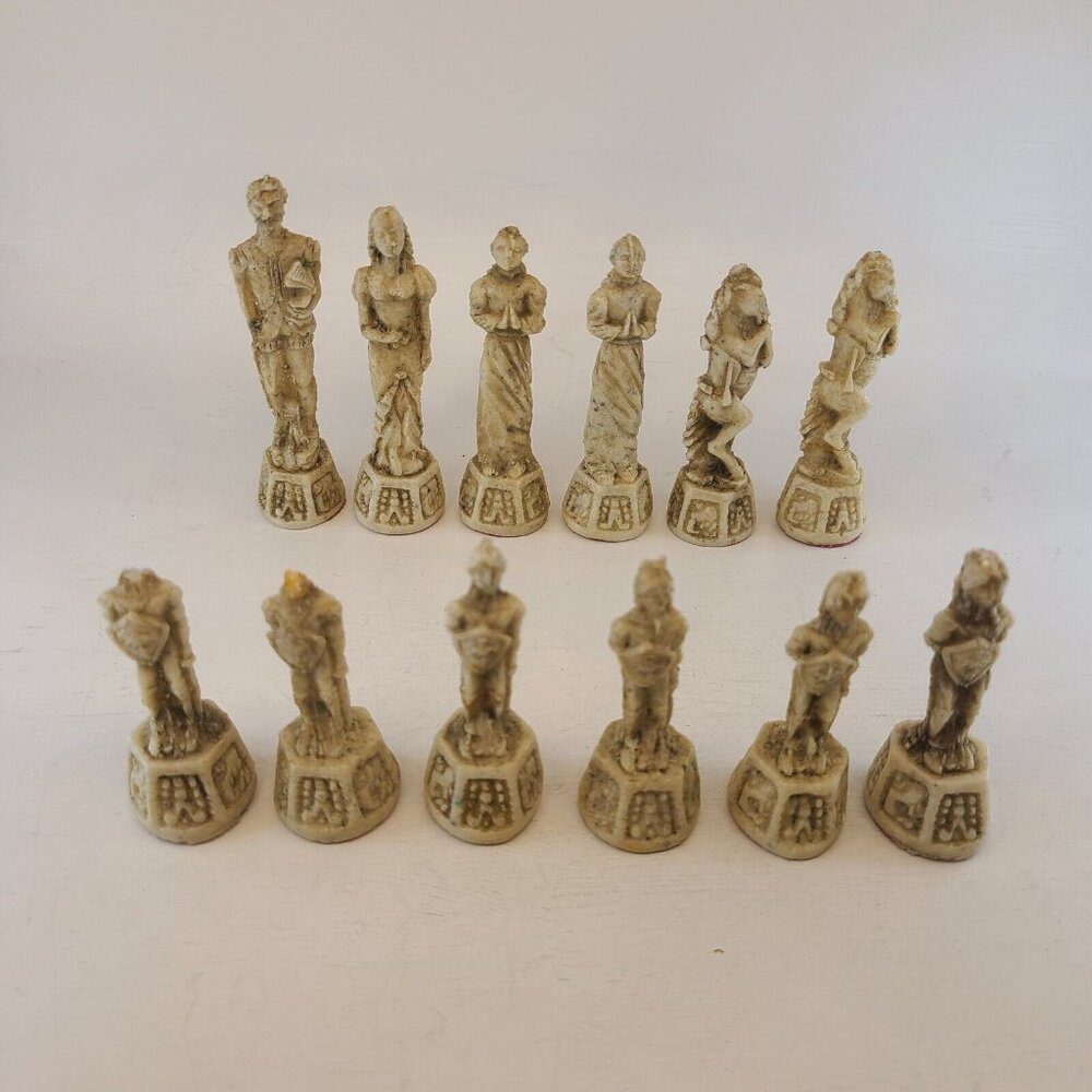 Vintage Chess Pieces Aztec Maya Beige Stone Resin (12 Pieces)